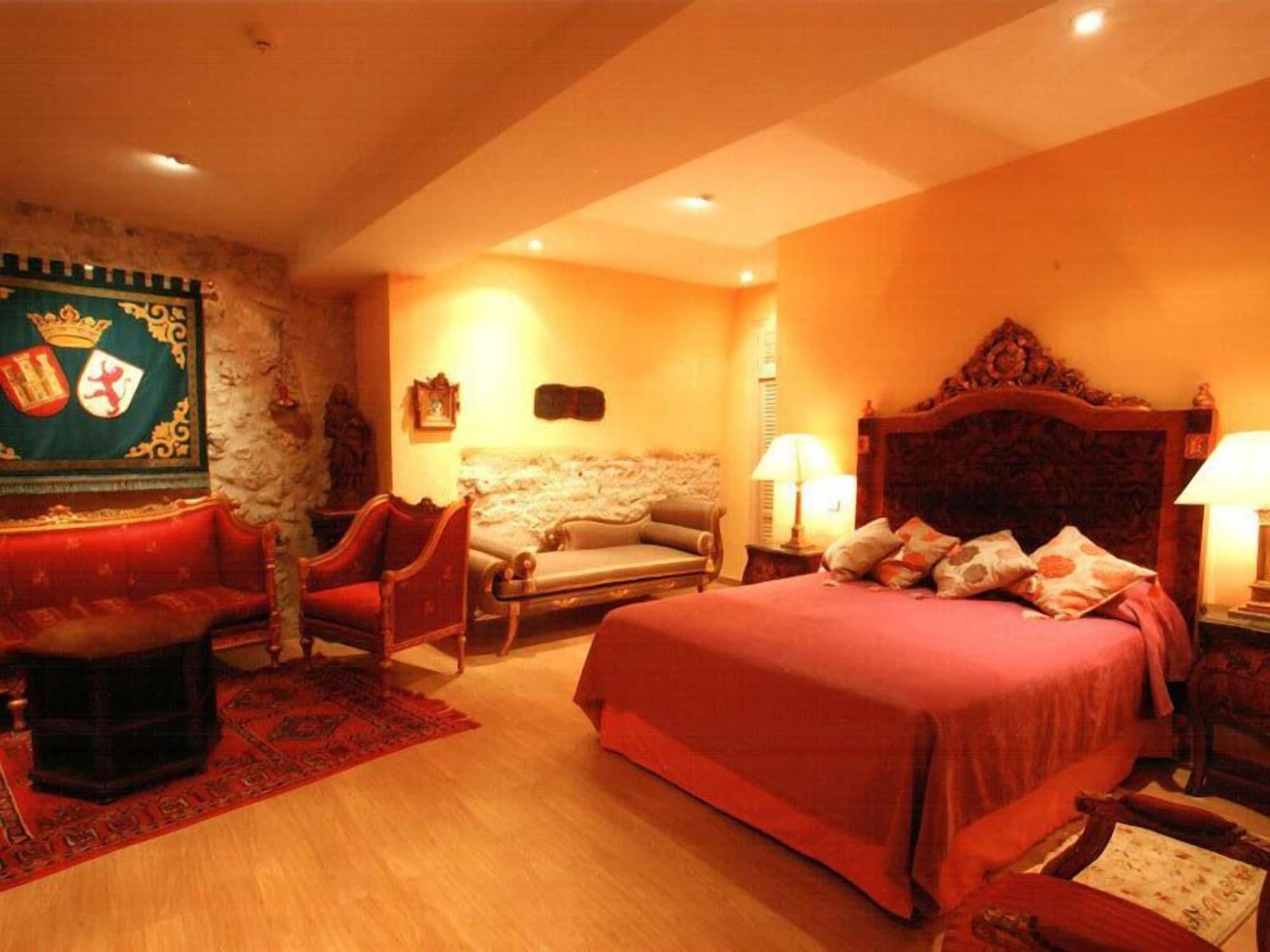 Residencia Real Del Castillo De Curiel Curiel de Duero Exteriér fotografie